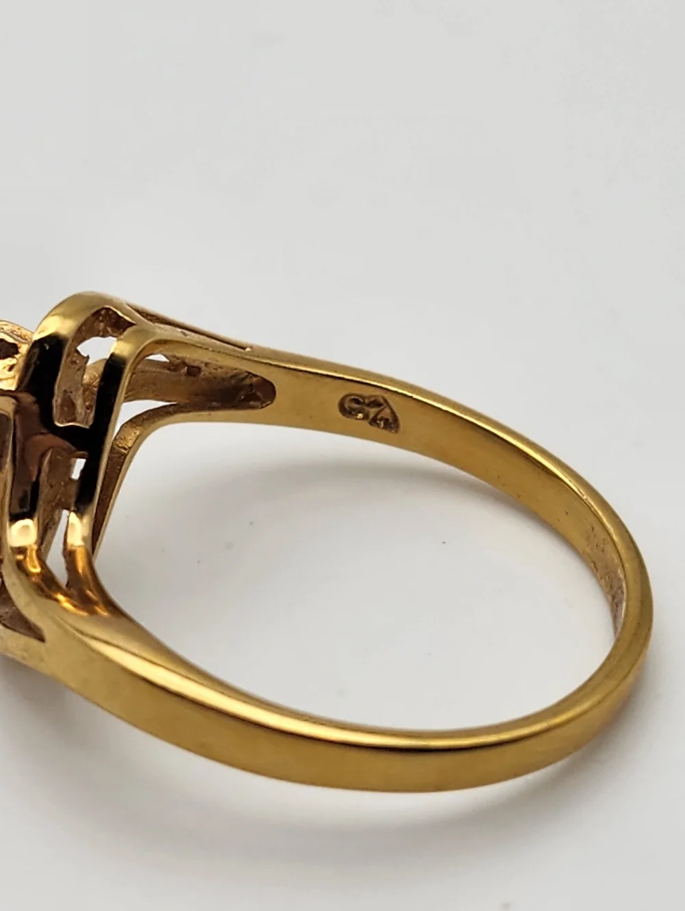 Vintage Chateau D'Argent Gold Tone Marquise Cut Cubic Zirconia Ring (11)